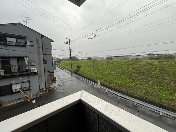 物件内観写真20　(室内からの展望)