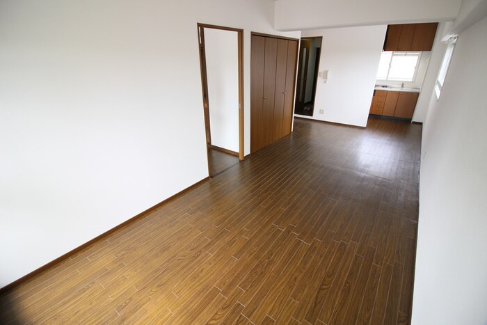 物件内観写真10　(居室)