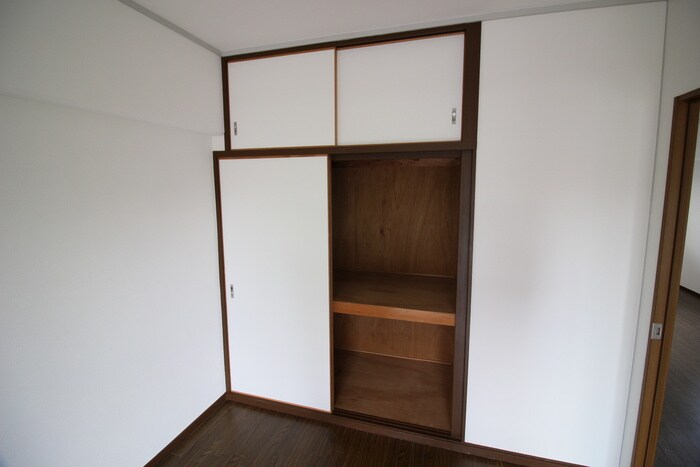 物件内観写真13　(収納)