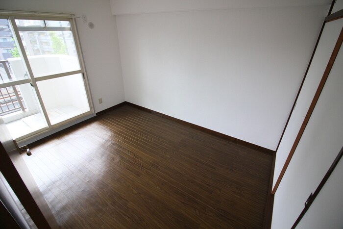 物件内観写真14　(居室)