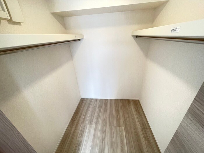 物件内観写真17　(収納)