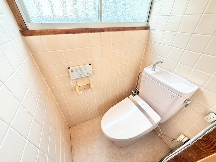 物件内観写真15　(トイレ)