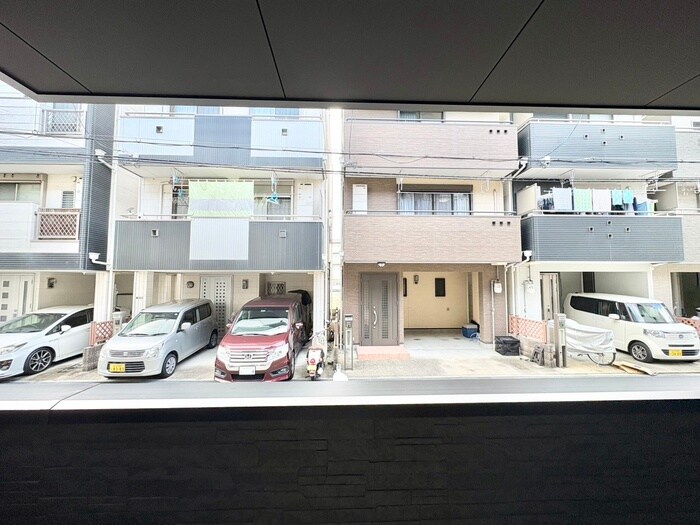 物件内観写真18　(室内からの展望)