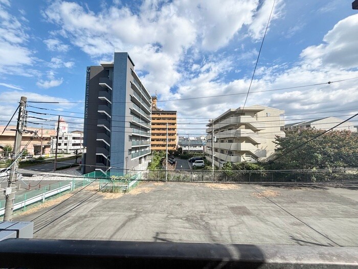 物件内観写真19　(室内からの展望)