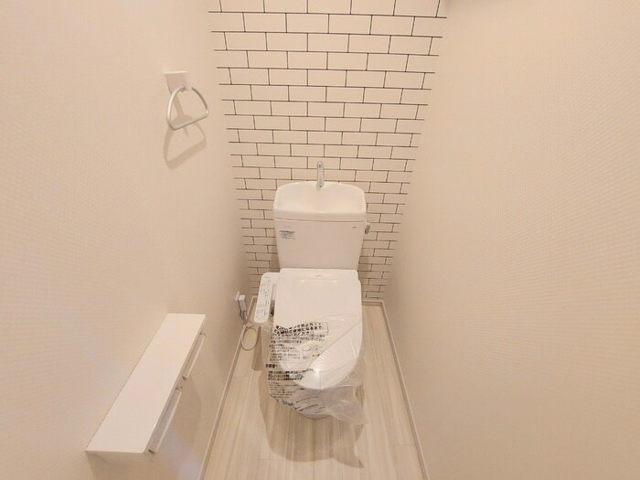 物件内観写真13　(トイレ)