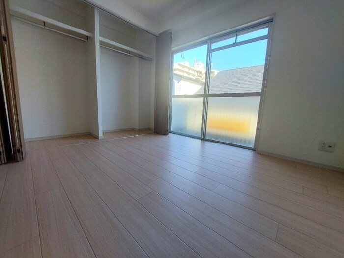 物件内観写真19　(居室)