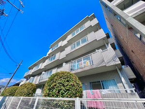エムグランツ弐番館外観写真
