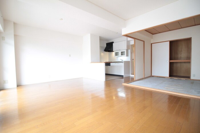 物件内観写真8　(居室)