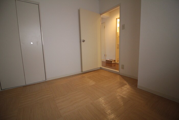 物件内観写真21　(居室)