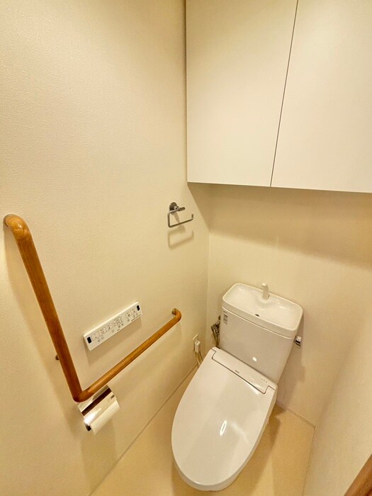 物件内観写真9　(トイレ)