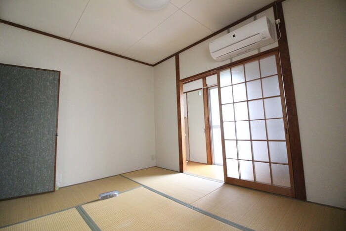 物件内観写真8　(居室)