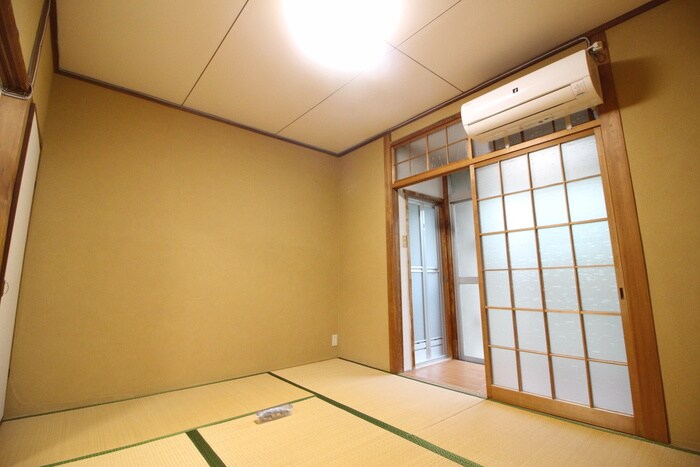 物件内観写真8　(居室)