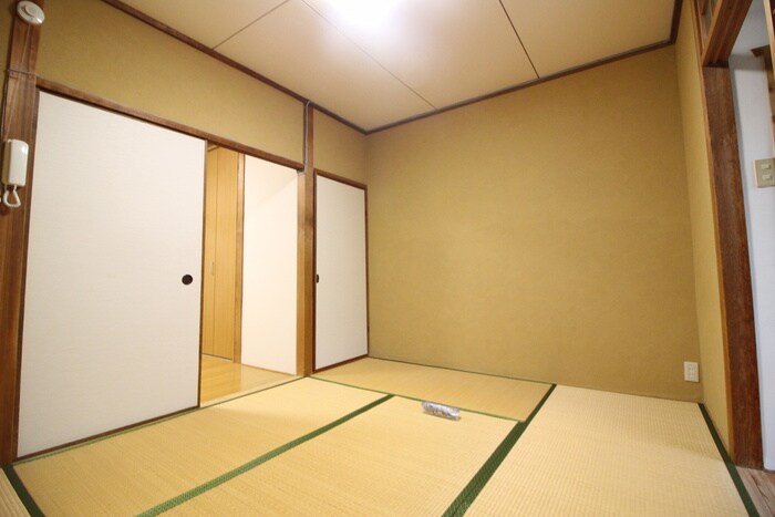 物件内観写真9　(居室)