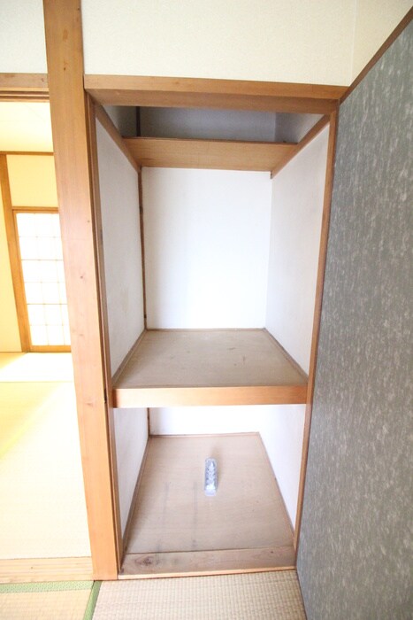 物件内観写真15　(収納)