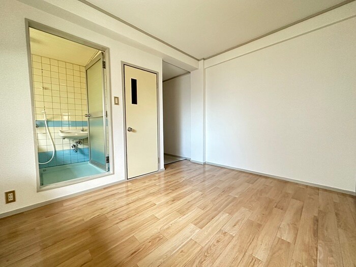 物件内観写真7　(居室)