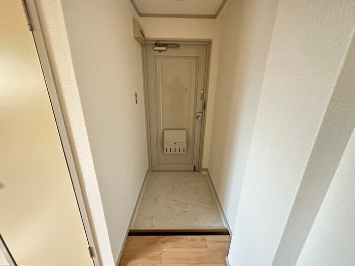 物件内観写真20　(玄関)