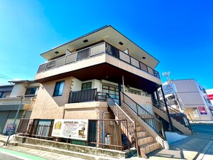 プルミエ西宮外観写真