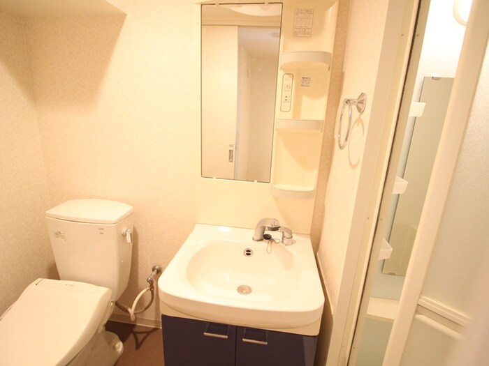 物件内観写真8　(洗面)