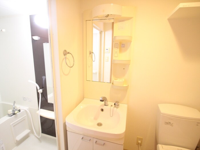 物件内観写真8　(洗面)