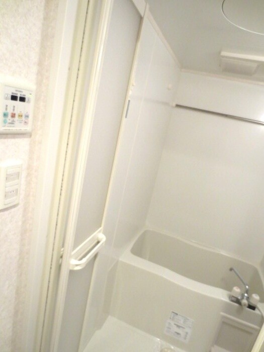 物件内観写真10　(バス／シャワールーム等)