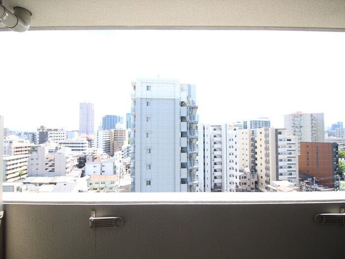 物件内観写真20　(室内からの展望)