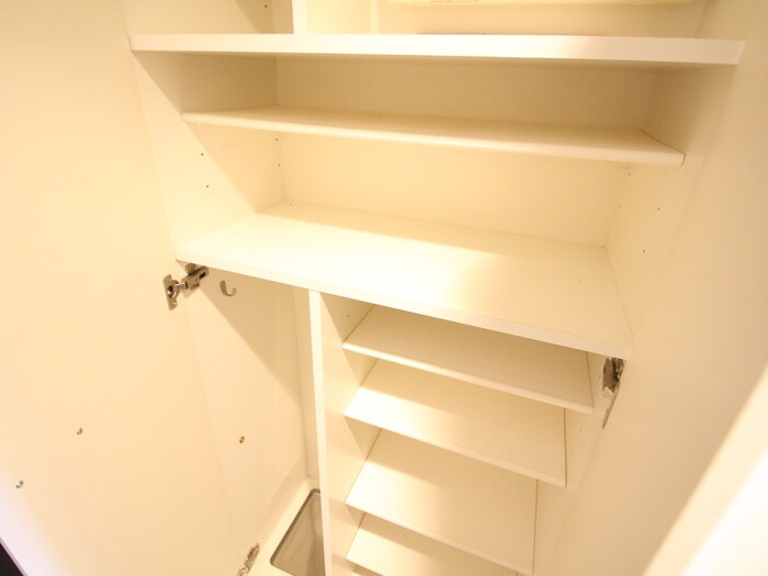 物件内観写真22　(靴箱)