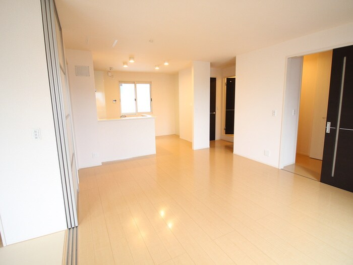 物件内観写真12　(居室)