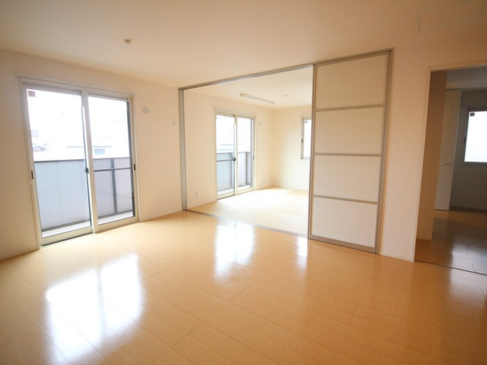 物件内観写真15　(居室)