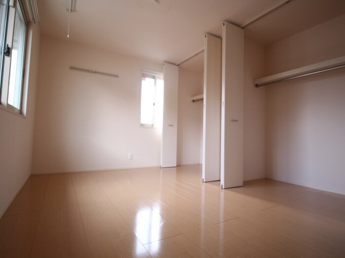 物件内観写真15　(居室)