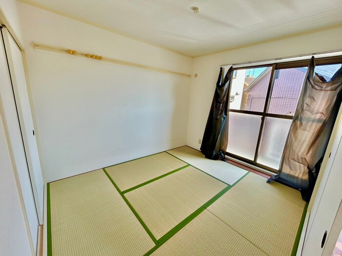 物件内観写真11　(居室)