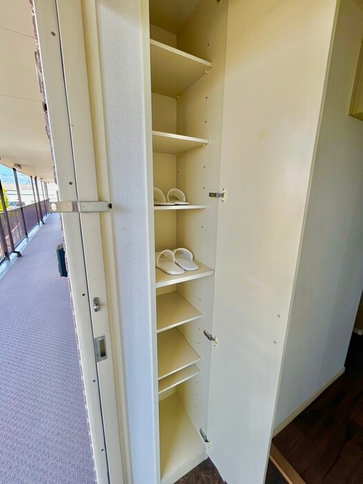 物件内観写真19　(靴箱)