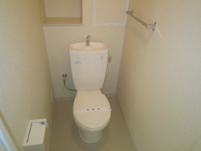 物件内観写真15　(トイレ)