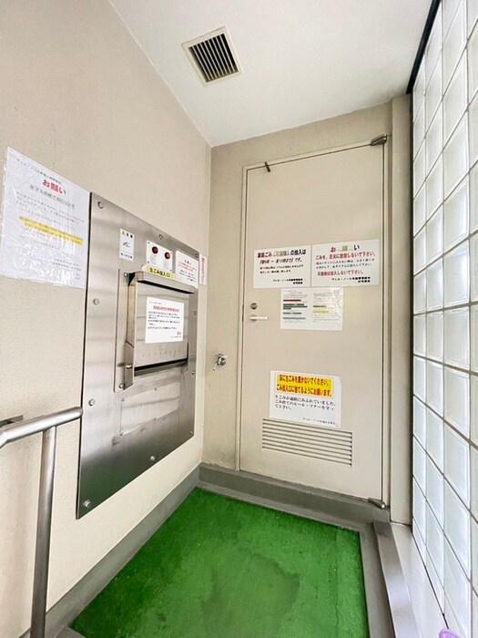 物件外観写真6　(建物設備)