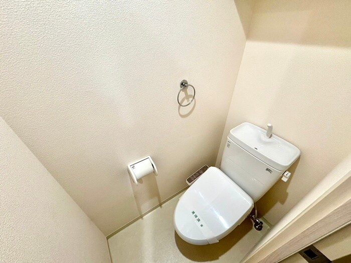 物件内観写真10　(トイレ)