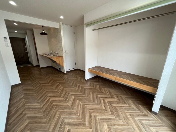 物件内観写真21　(居室)