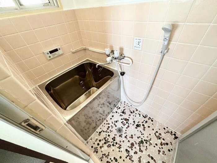 物件内観写真12　(バス／シャワールーム等)