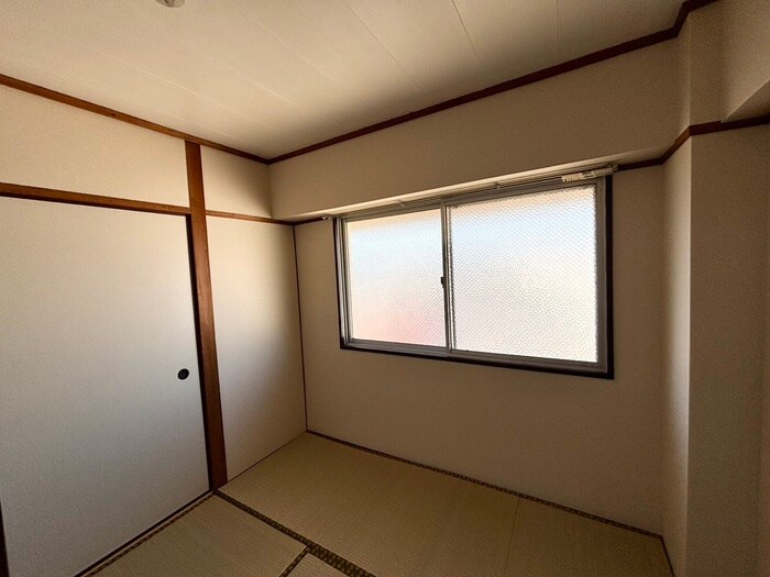 物件内観写真22　(居室)