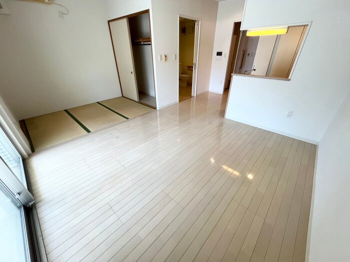 物件内観写真14　(居室)