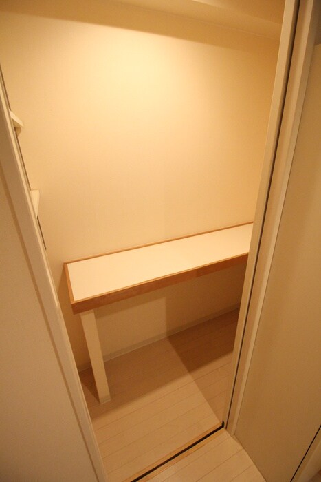 物件内観写真15　(収納)