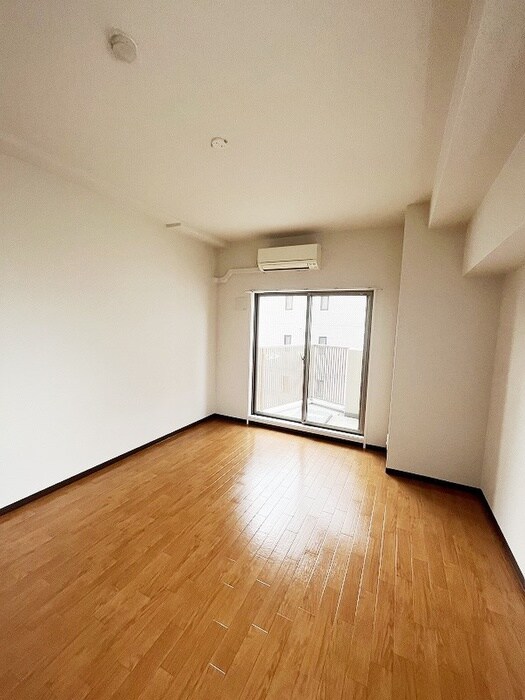 物件内観写真14　(居室)