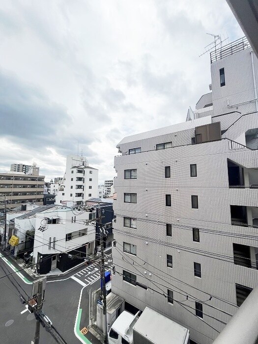 物件内観写真20　(室内からの展望)