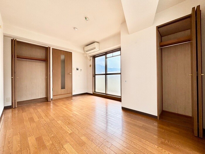 物件内観写真10　(居室)