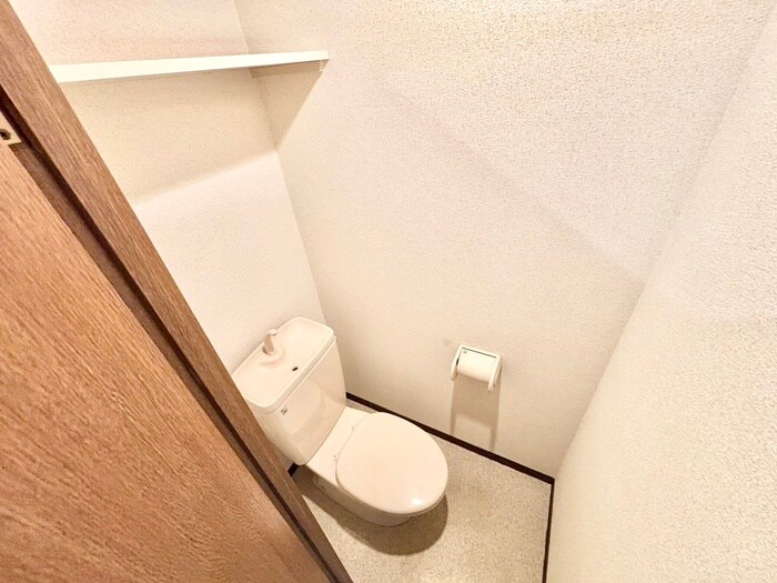 物件内観写真15　(トイレ)