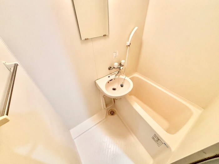 物件内観写真16　(バス／シャワールーム等)