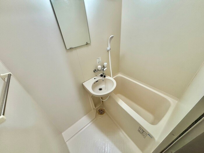 物件内観写真16　(バス／シャワールーム等)