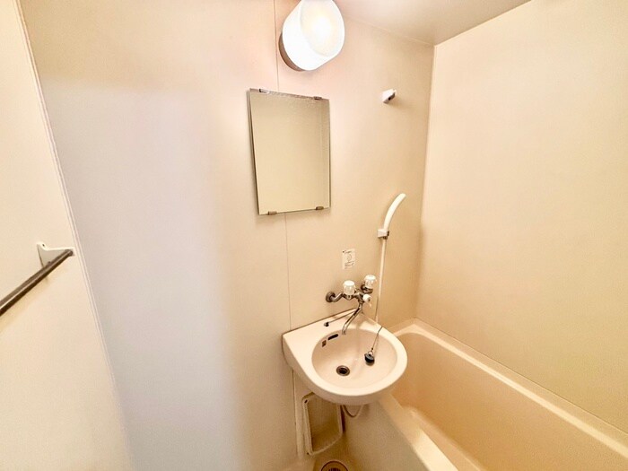 物件内観写真17　(洗面)