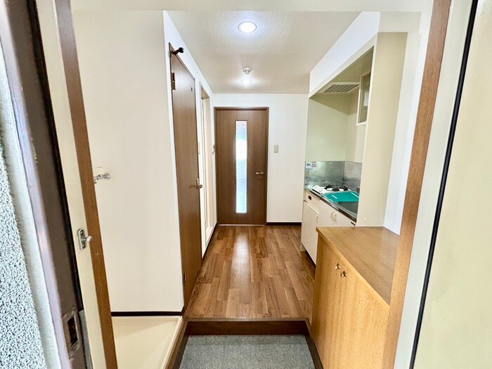 物件内観写真20　(廊下)