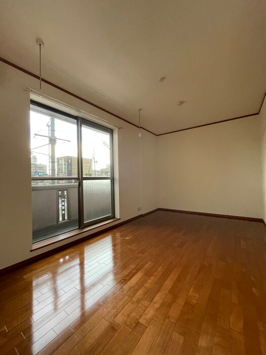 物件内観写真21　(居室)