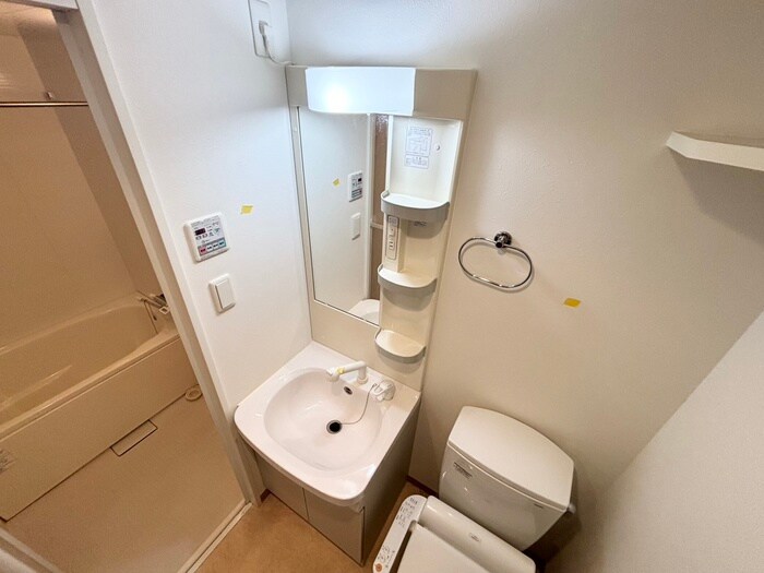 物件内観写真11　(洗面)