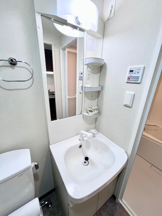 物件内観写真14　(洗面)